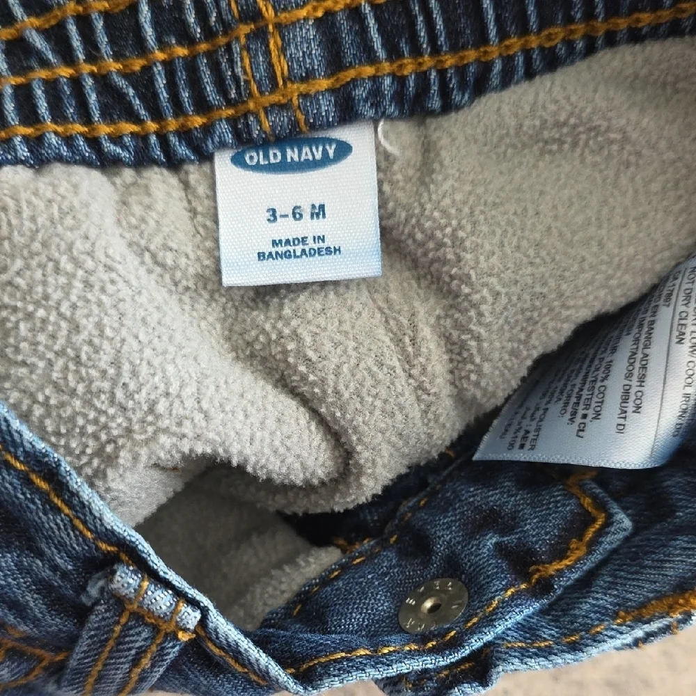 (J59) Old Navy Classic Blue Kids Jeans Fleece Inside Sz 3-6 M